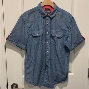 AMERICAN RAG MENS MEDIUM BUTTON UP